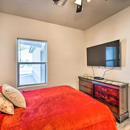 Pet-Friendly Retreat - 1 Block To Colorado River! Bullhead City Exterior photo