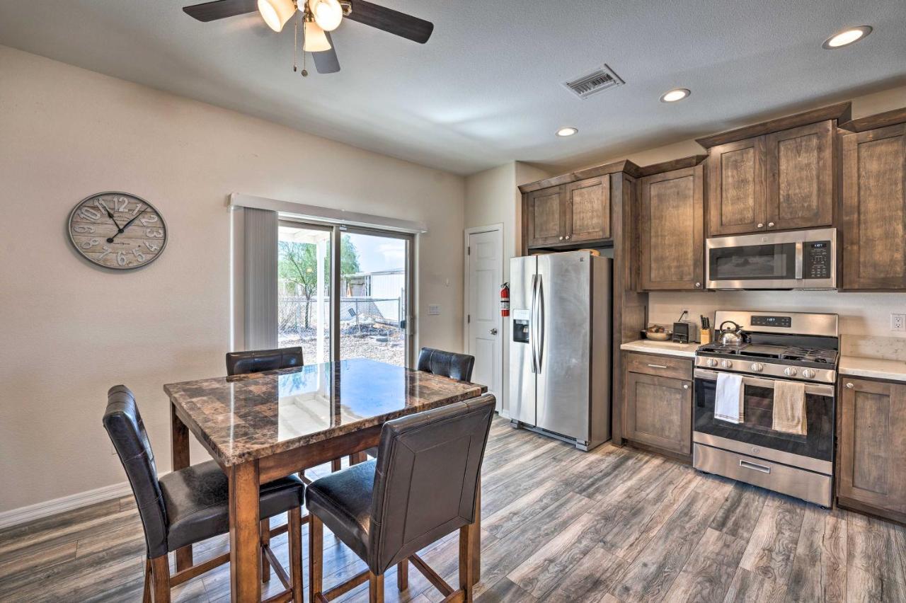 Pet-Friendly Retreat - 1 Block To Colorado River! Bullhead City Exterior photo